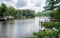 34 CHARTHAM LANE, SEVERNA PARK, MD 21146