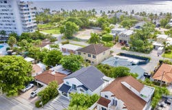 2724 N Ocean Boulevard, Fort Lauderdale, FL 33308