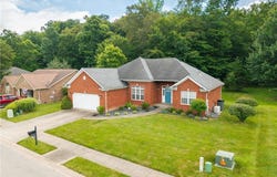 1807 Sterling Oaks Drive, Sellersburg, IN 47172