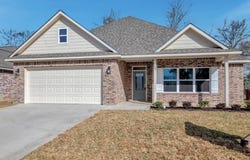 106 Saddle Brook Drive, Lufkin, TX 75904