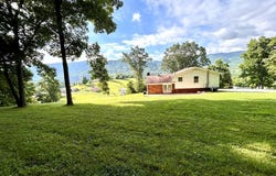 956 Grace St., Pounding Mill, VA 24637