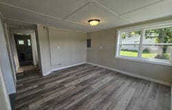 208 W Sloan Avenue, Mt Vernon, MO 65712