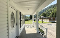 516 Middlefork Road, Stinnett, KY 40868