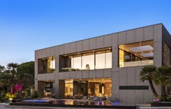 2341 Gloaming Way, Beverly Hills, CA 90210