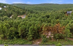 584 Timberline Trail, Broken Bow, OK 74728