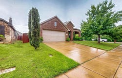 11800 Bexley Drive, Burleson, TX 76028