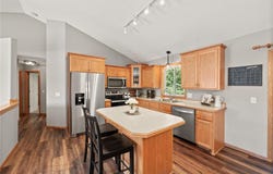 911 Hazelwood Court, Buffalo, MN 55313
