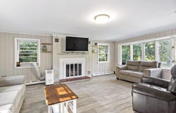 180 Moulton St, Rehoboth, MA 02769