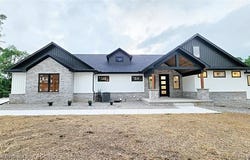 4789 Lakeshire Drive, Howell, MI 48843