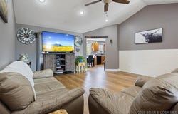 3596 Old South 5, Camdenton, MO 65020