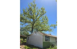 305 S Leon Street, Gustine, TX 76455