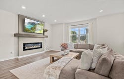 1517 Timberwood Lane, West Saint Paul, MN 55118