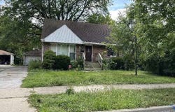 2055 Downey Road, Homewood, IL 60430