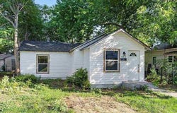412 E FIRST STREET, Burkburnett, TX 76354