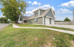 324 W Warren Street, Mitchell, IN 47446
