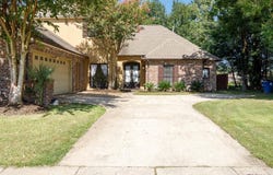 13627 Forest Lawn Dr, Prairieville, LA 70769
