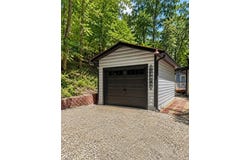 2261 Paradise Valley Road, Cleveland, GA 30528