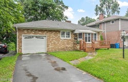 92 Daytona Avenue, Albany, NY 12203