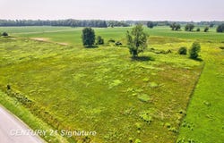 V/L N River, Freeland, MI 48623