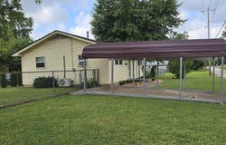 124 6th Avenue SE, Miami, OK 74354
