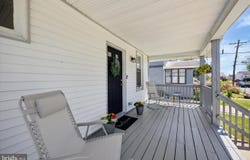 29 W AVON RD, BROOKHAVEN, PA 19015