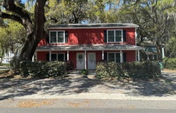814 14th Street, Port Royal, SC 29935