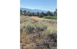1121 RAINBOW Loop, Driggs, ID 83422