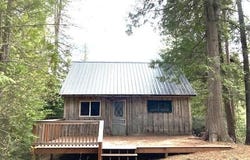 3121 FIFTEEN MILE CREEK RD, KETTLE FALLS, WA 99141