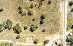 350 Yellowstone Drive, Oglesby, TX 76561