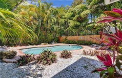 615 NE 13th Ave, Fort Lauderdale, FL 33304