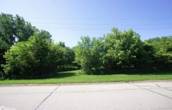 Wall Street, Webster City, IA 50595