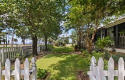 201 8th St, Port St. Joe, FL 32456