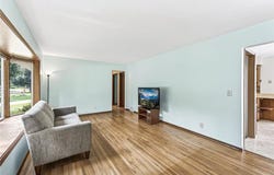 8761 Indahl Avenue S, Cottage Grove, MN 55016