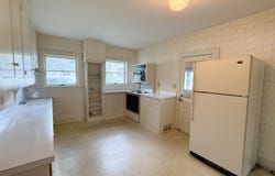 312 Pennsylvania Avenue, Dowagiac, MI 49047