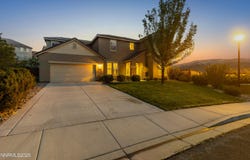 2386 Isabella Drive, Sparks, NV 89434