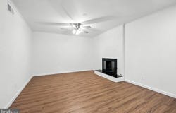 14839 HOXTON SQ, CENTREVILLE, VA 20120
