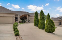 122 Villa Drive, Hollister, MO 65672