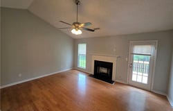 6924 Biscayne Boulevard, Rex, GA 30273
