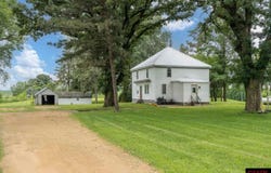 1600 260th Avenue, Minnesota Lake, MN 56068