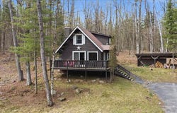 34 Park Rd, Johnsburg, NY 12843