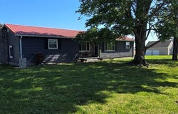 170 Beeny Rd, Manitou, KY 42436