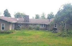 25 North St, Blandford, MA 01008