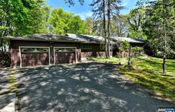 72 Brookside Drive, Upper Saddle River, NJ 07458