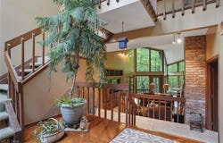 906 Heritage Lane, Akron, OH 44333