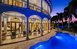 3700 NE 28th Ave, Lighthouse Point, FL 33064