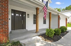 323 Branchport Drive, Chesterfield, MO 63017