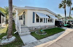 659 Poinsettia Dr, Largo, FL 33770