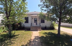619 Curtis St, Brush, CO 80723