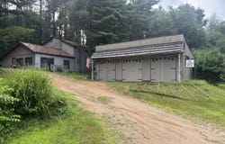 1769 W Leinaar Road, Delton, MI 49046