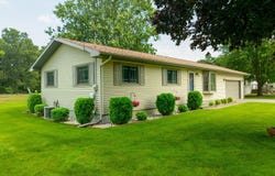 170 Brooks Road S, Muskegon, MI 49442
